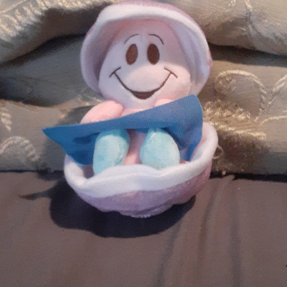 BNWOT!! Alice in wonderland (the lil oyster)plush - Picture 1 of 4